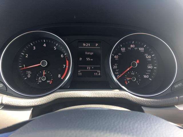 2017 Volkswagen Passat 1.8T R-Line 4dr Sedan